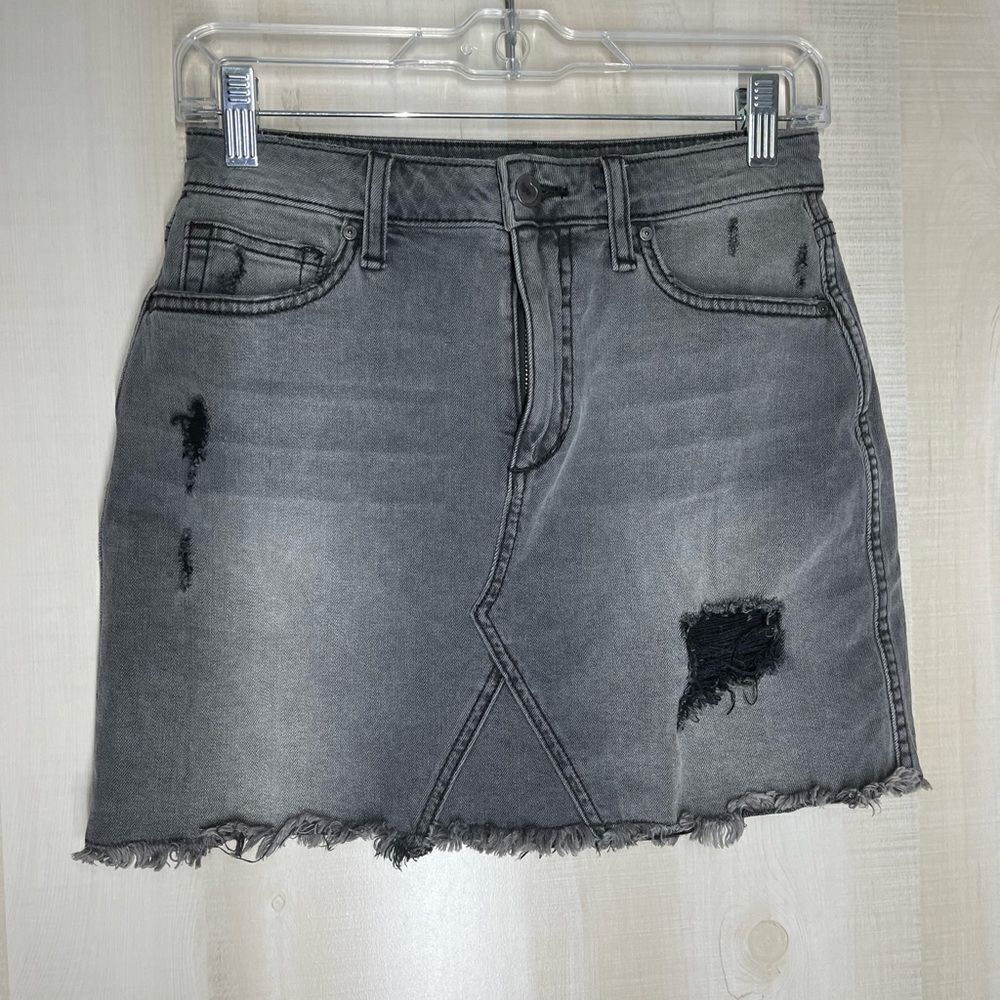 Joe’s black denim distressed jean mine skirt, size 25